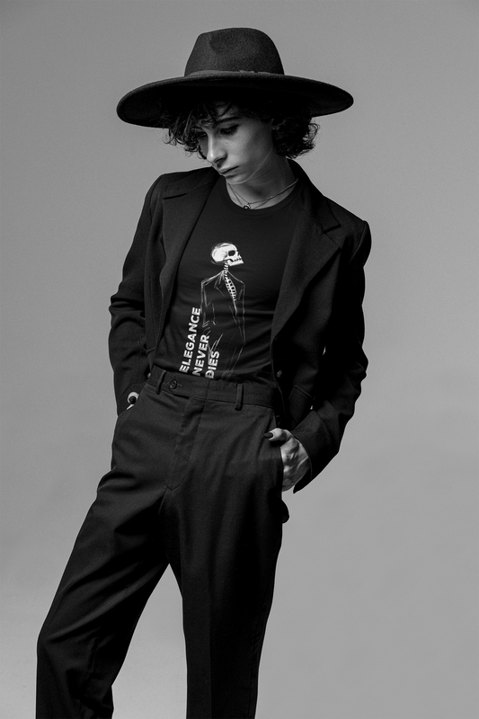 Elegance Never Dies